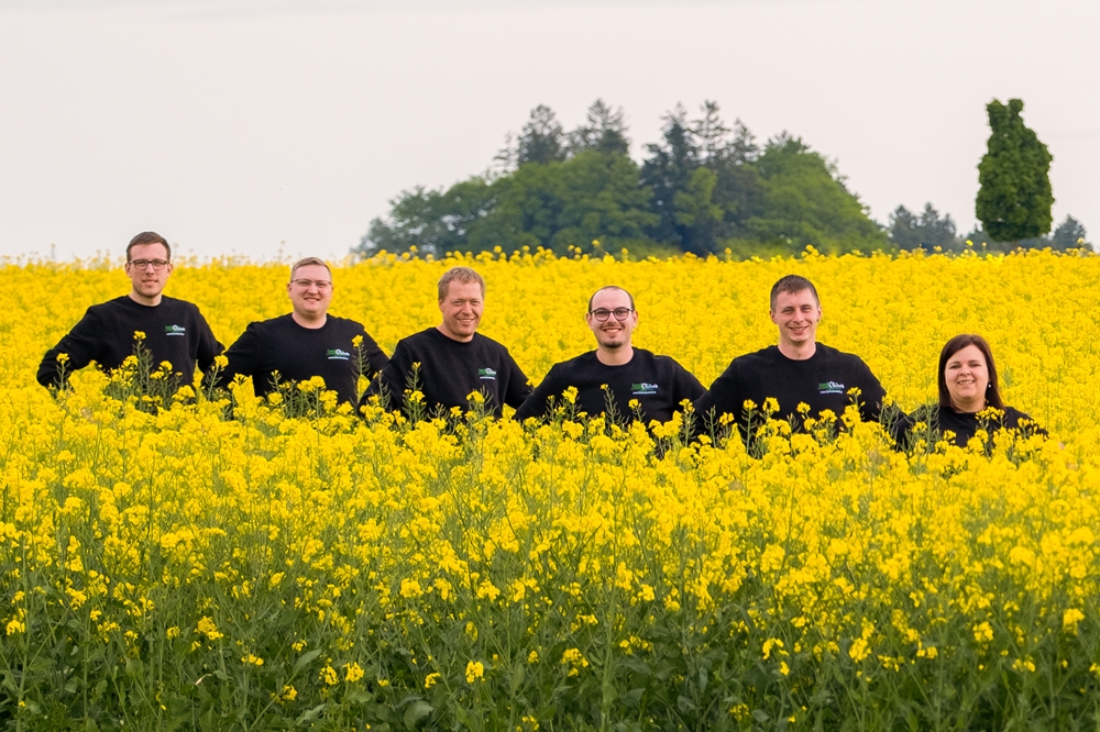 Land & Technik Handels GmbH